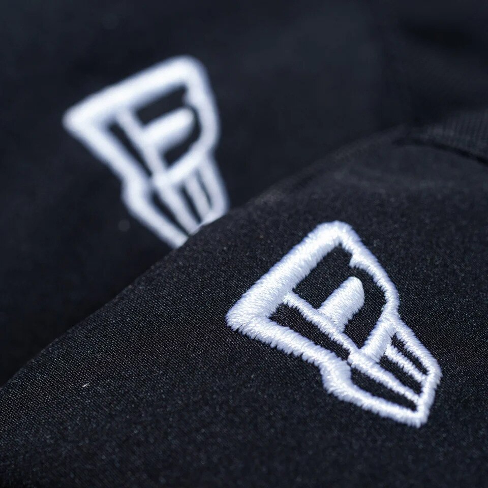 ニューエラ（NEW ERA）（メンズ、レディース）手袋 オーバー ミトン グローブ NEW ERA SNOWBOARDING 14311537