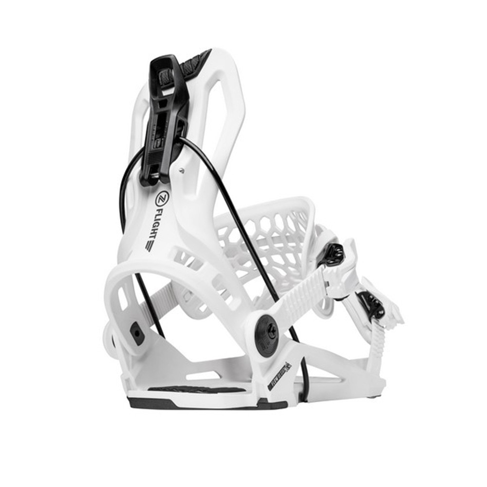 iCfbJ[Xm[{[hrfBO 26 FLIGHT WHITEk10rfBO