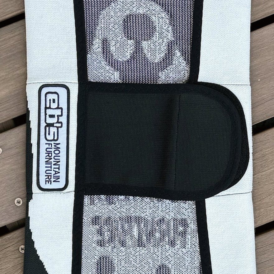エビス（ebs）（メンズ、レディース）ニットカバー ドッグ ボードケース ホワイト 4400319-KNIT DOG WHITE