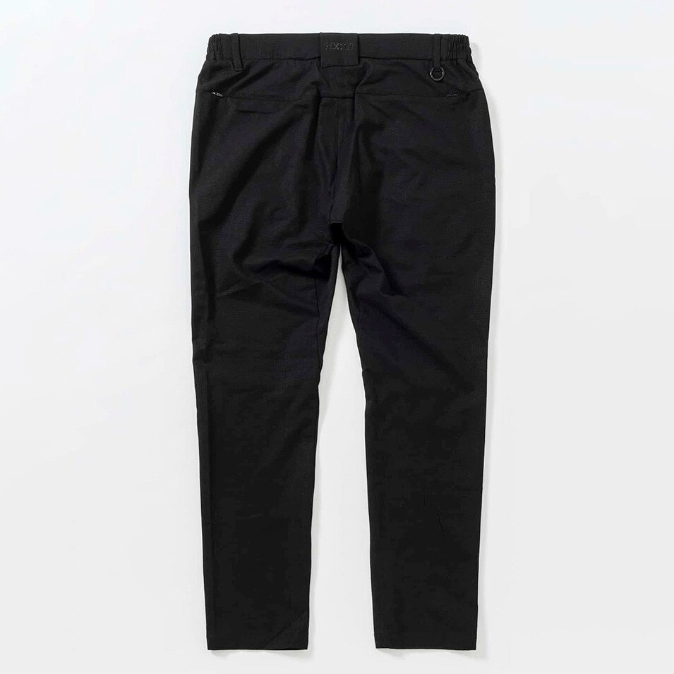 リュクスエイケイエムプラス（LUXEAKMPLU）（メンズ）ゴルフウェア VENTILATION ロングパンツ LAB-24003black
