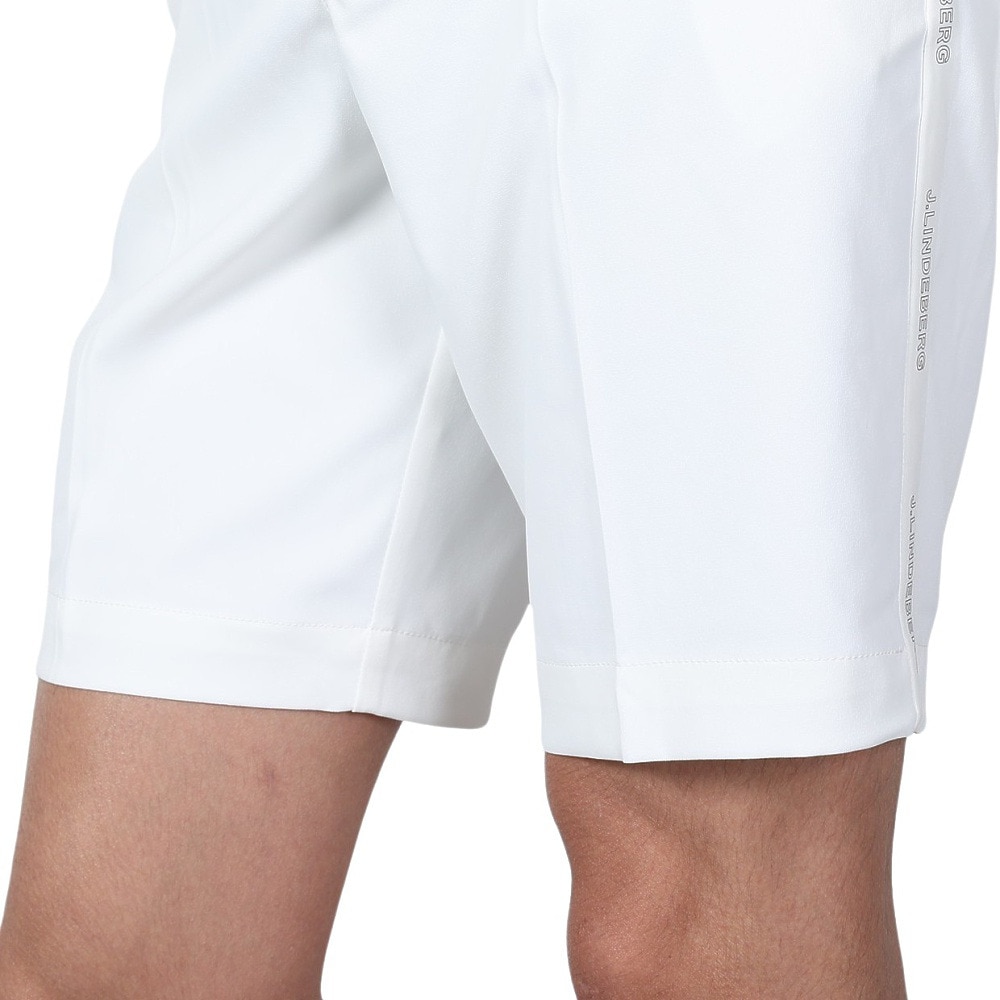 J.LINDEBERG（メンズ）ゴルフウェア ショートパンツ Stuart Stripe ショーツ ハーフパンツ 071-71543-004