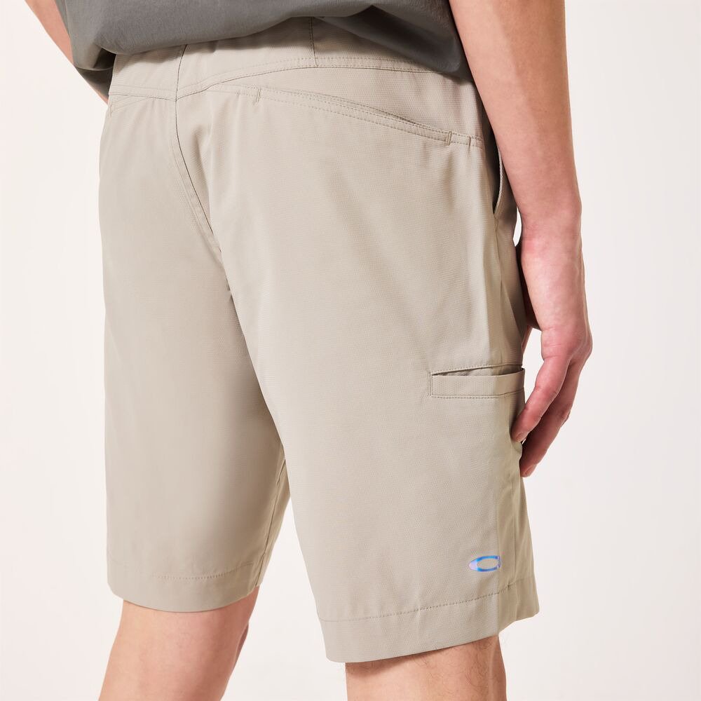オークリー（OAKLEY）（メンズ）ゴルフウェア 吸汗速乾 HEAT BLOCK ショートパンツ FOA408773-7B5