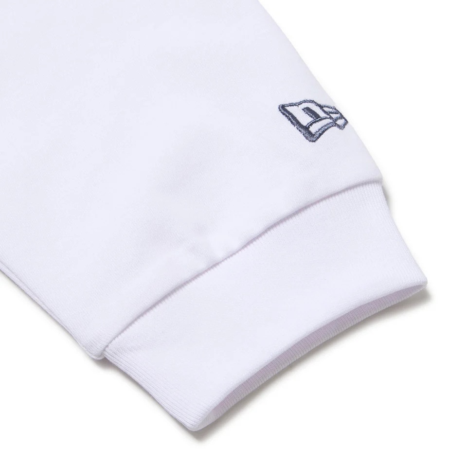 ニューエラ（NEW ERA）（メンズ、レディース）ゴルフウェア 吸汗速乾 長袖 ミッドネック パフォーマンス Tシャツ Neon Logo ホワイト 14669859