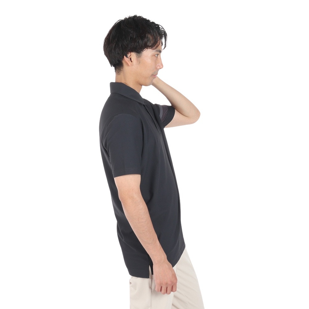 ウノ ピゥ ウノ ウグァーレ トレ（1PIU1UGUALE3）（メンズ）ゴルフウェア ARM LINE 半袖ポロシャツ GRT090 BLK