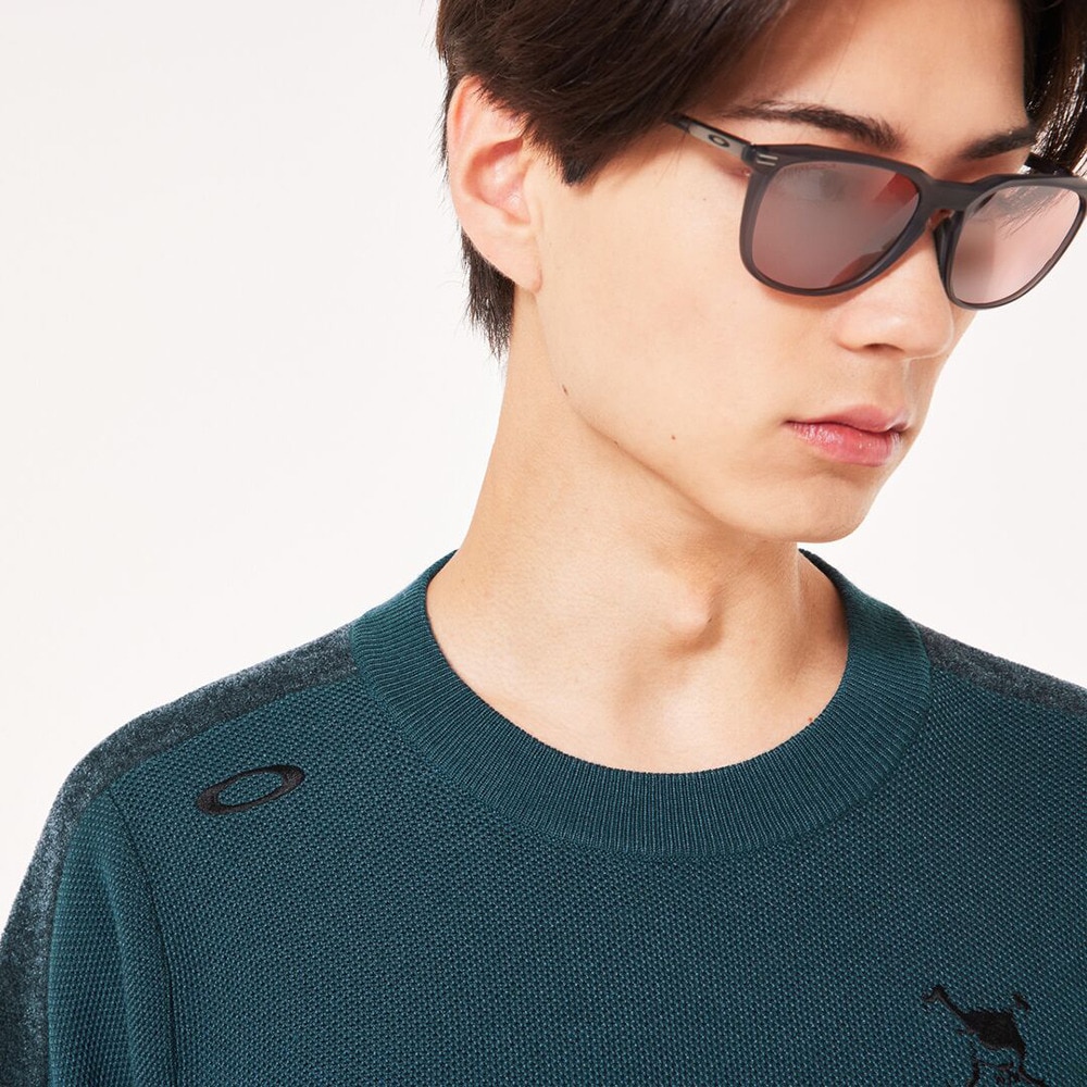 オークリー（OAKLEY）（メンズ）ゴルフウェア 吸汗速乾 SKULL SURFA クルー 長袖スウェット FOA406966-94A