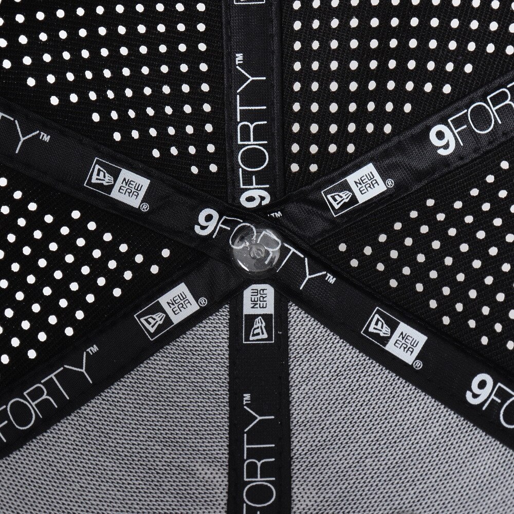 ニューエラ（NEW ERA）（メンズ、レディース）ゴルフ 9FORTY Laser Perforated Vertical Logo キャップ 14109286