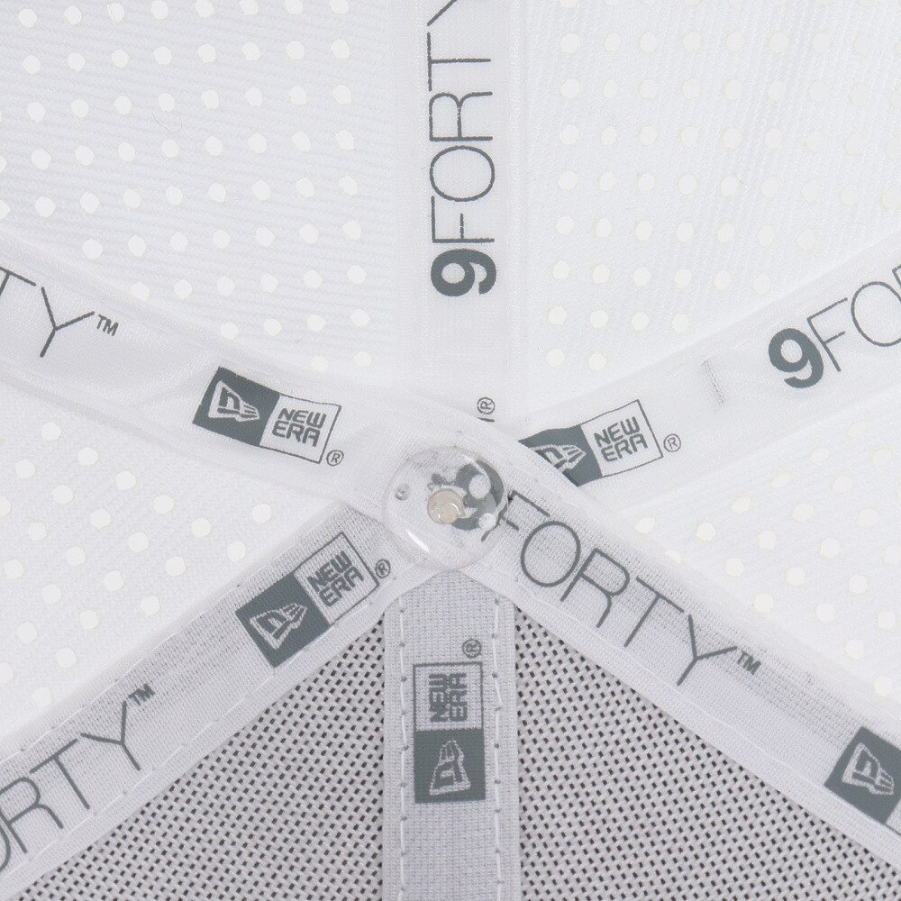 ニューエラ（NEW ERA）（メンズ、レディース）ゴルフ 抗菌 キャップ 9FORTY Vertical Logo レーザーパフォーテッド 14326273