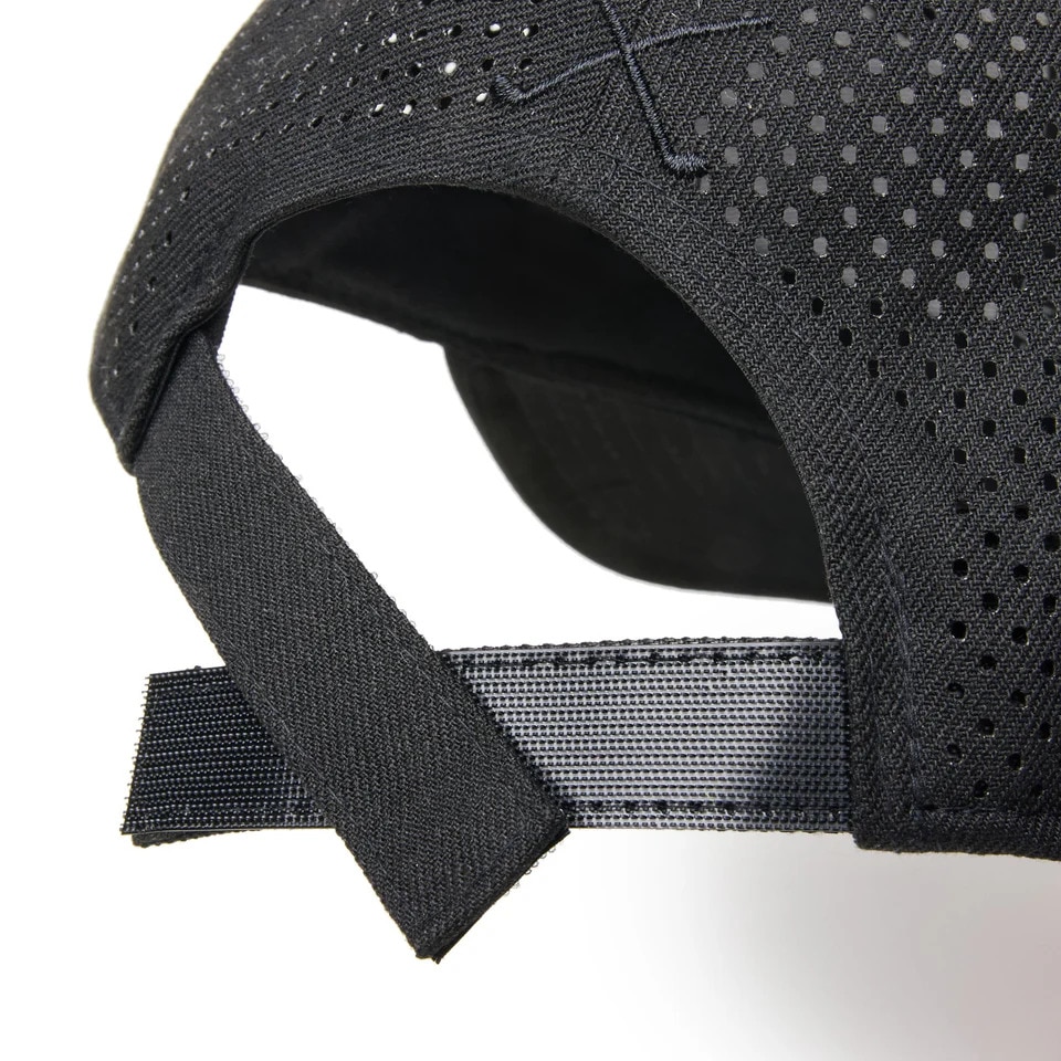 ニューエラ（NEW ERA）（メンズ、レディース）ゴルフ 抗菌 キャップ 9FORTY Vertical Logo レーザーパフォーテッド 14326274