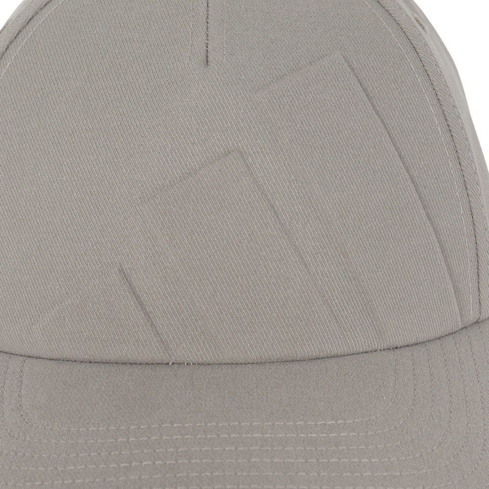 アディダス（adidas）（メンズ）撥水 ツイストウィーブ ストレッチキャップ KVI38-JD7090BEG