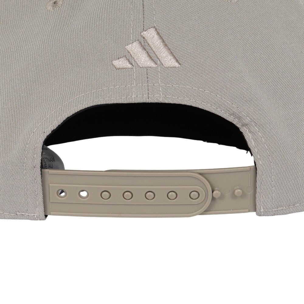 アディダス（adidas）（メンズ）撥水 ツイストウィーブ ストレッチキャップ KVI38-JD7090BEG