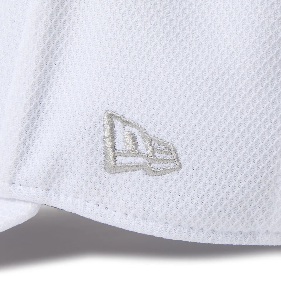 ニューエラ（NEW ERA）（メンズ、レディース）ゴルフ 帽子 9FORTY A-Frame Diamond Era ホワイト 14669128