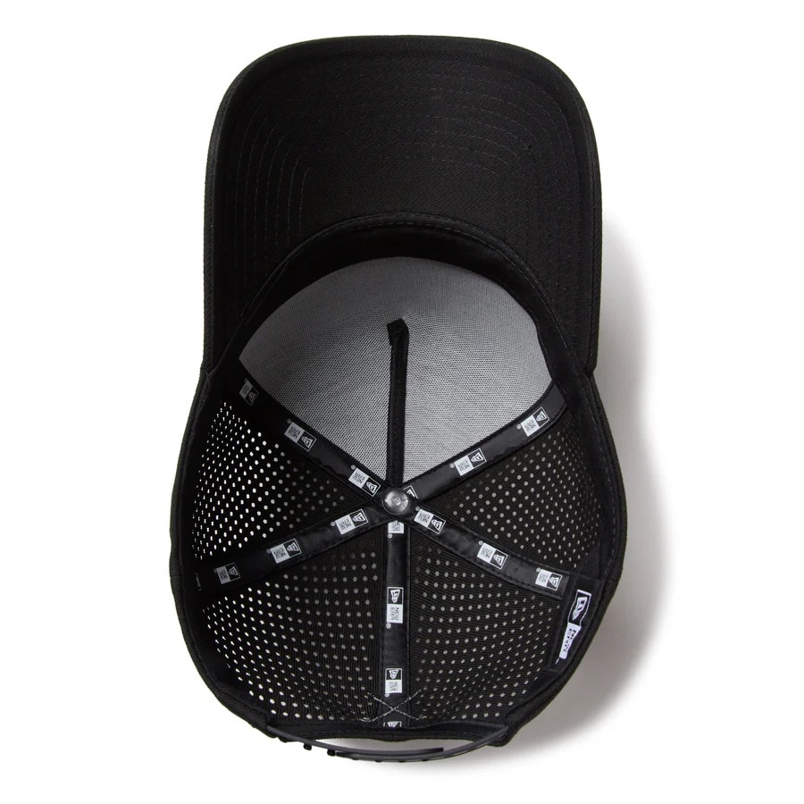 ニューエラ（NEW ERA）（メンズ、レディース）ゴルフ 帽子 9FORTY A-Frame クラシックロゴ レーザーパフォーテッド ブラック 14669133