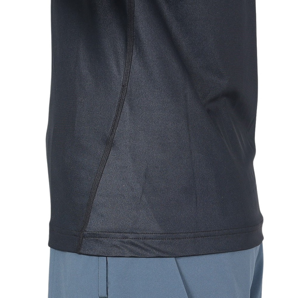 アンダーアーマー（UNDER ARMOUR）（メンズ）ゴルフウェア 防臭 ドライ アイソチル フィッティド Vネック 長袖アンダーシャツ 1364334 BLK/BLK/WHT GO