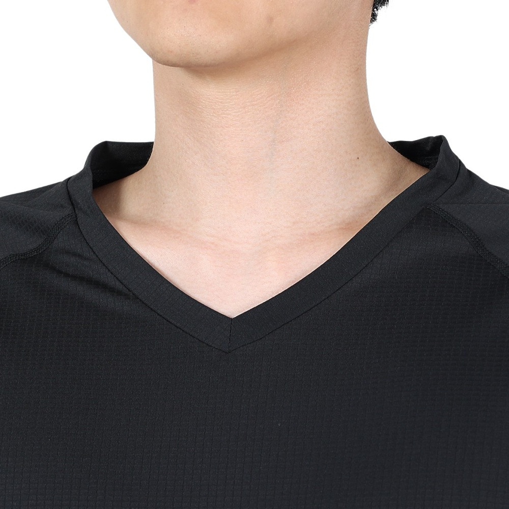 トミーアーマー（Tommy Armour）（メンズ）ゴルフウェア インナー 吸汗速乾 ベーシック 長袖Vネック シャツ TAGC24B040114 BLK