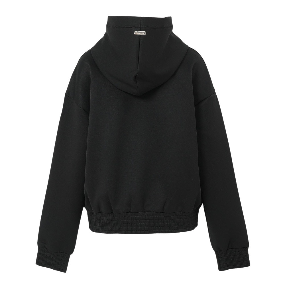 セントアンドリュースの長袖フード付パーカーを使ったスタイリング