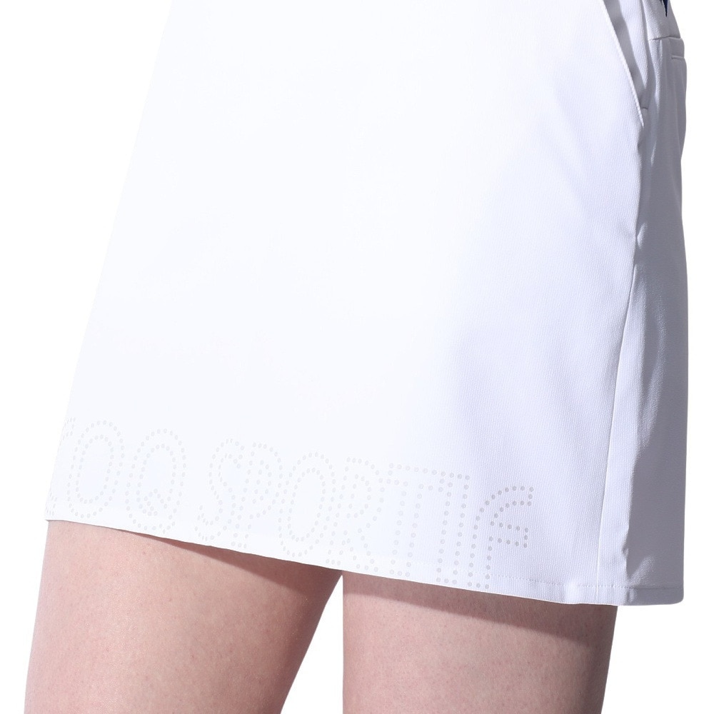 ルコックスポルティフ（lecoqsportif）（レディース）ゴルフウェア インナーパンツ付き 吸汗速乾 裾ロゴスポーティスカート QGWXJE03 WH00
