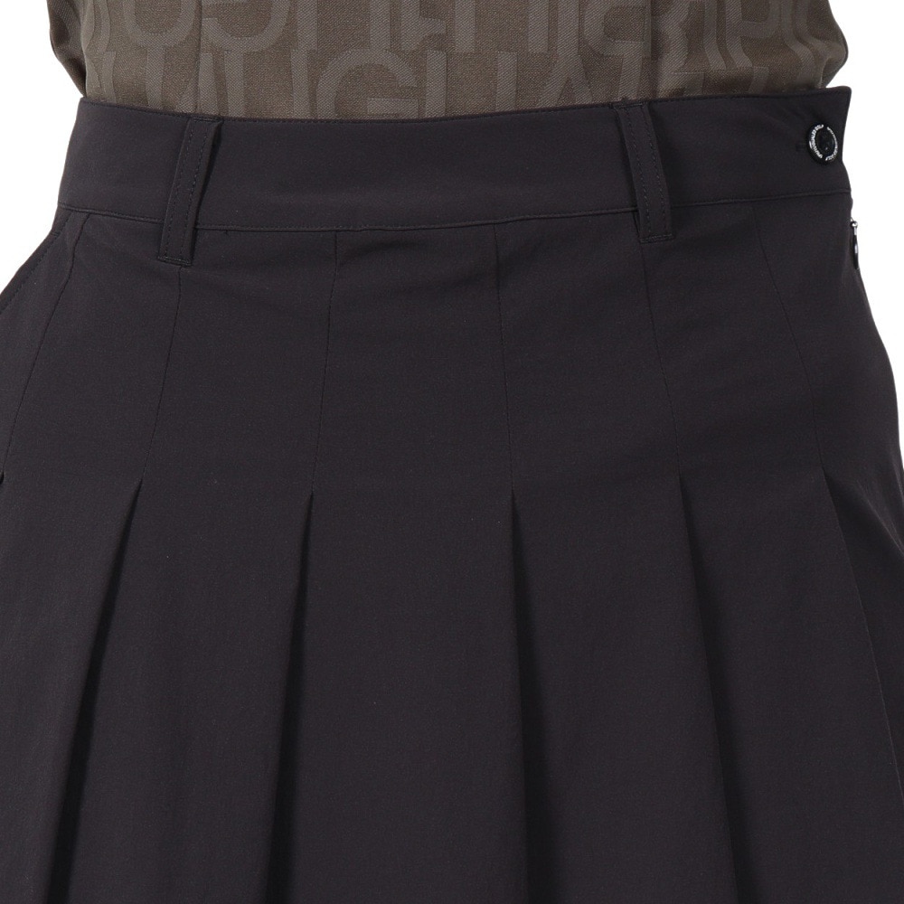 ウノ ピゥ ウノ ウグァーレ トレ（1PIU1UGUALE3）（レディース）ゴルフウェア PLEATS スカート 113G インナーショーツ付き GSP087 BLK