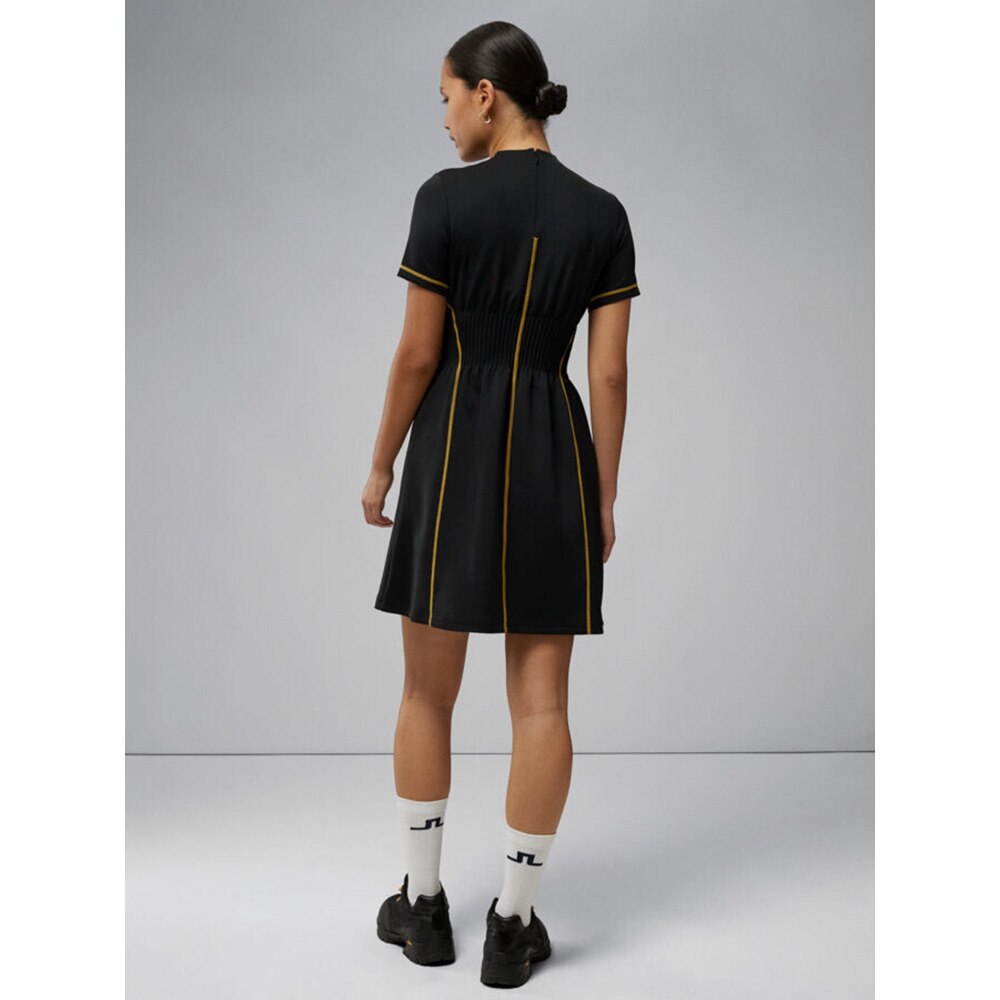 J.LINDEBERG（レディース）ゴルフウェア 速乾 ストレッチ インナーパンツ付き 半袖ワンピース 072-67840-019★★★