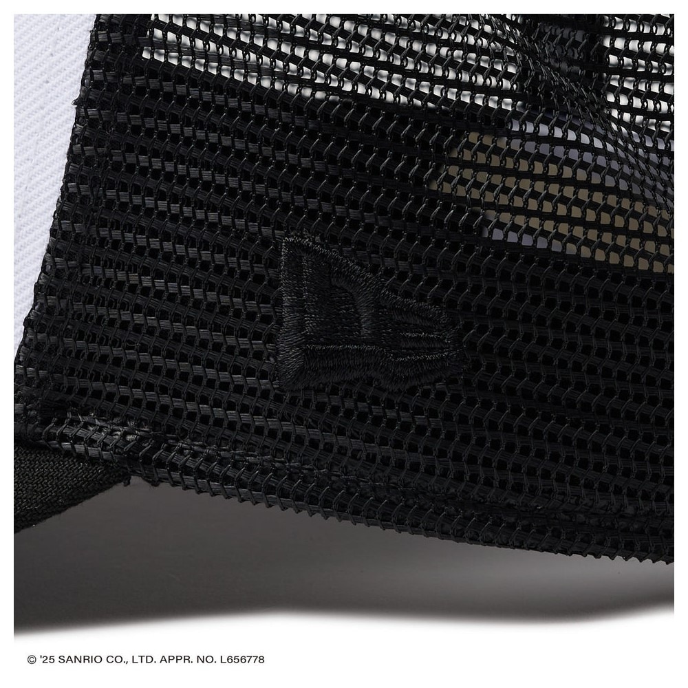 ニューエラ（NEW ERA）（レディース）ゴルフ 9FORTY A-Frame トラッカー ハローキティ スパンコール キャップ ホワイト ブラック 14348596