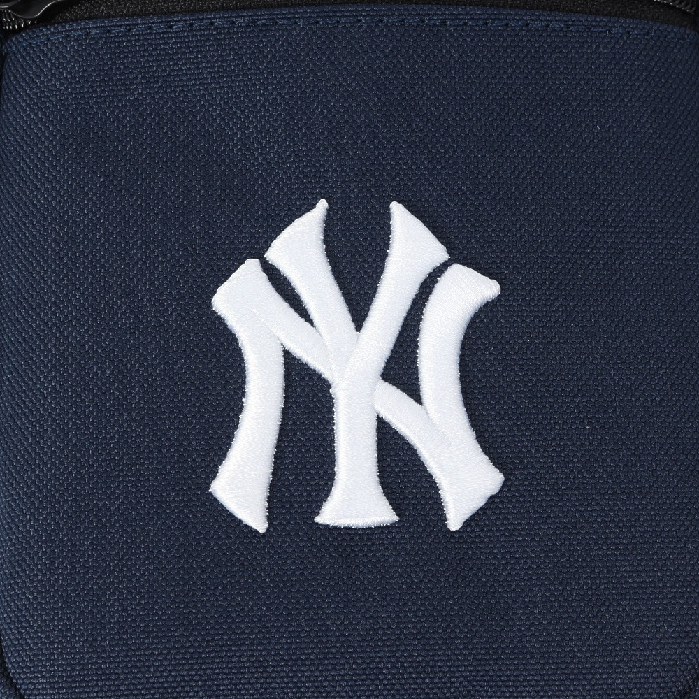 エムエルビー（MLB）（メンズ、レディース、キッズ）ゴルフ MLBミニショルダーバッグ ニューヨーク・ヤンキース YK-SD120/NAVY