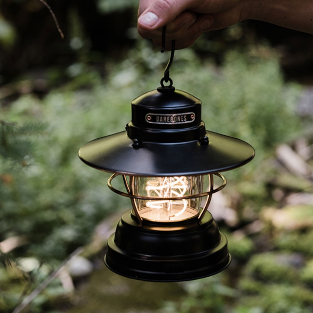 ベアボーンズ（Barebonesliving） アウトポストランタン LED アンティークブロンズ 20230018007000 照明 USB充電 170ルーメン アウトドア キャンプ 防災
