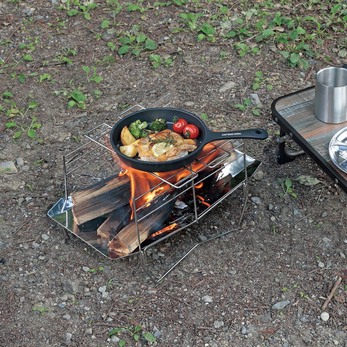 キャプテンスタッグ（CAPTAIN STAG） オーブン バーベキュー BBQ キャンプ アルミ スキレット18cm IH対応 UG-3096