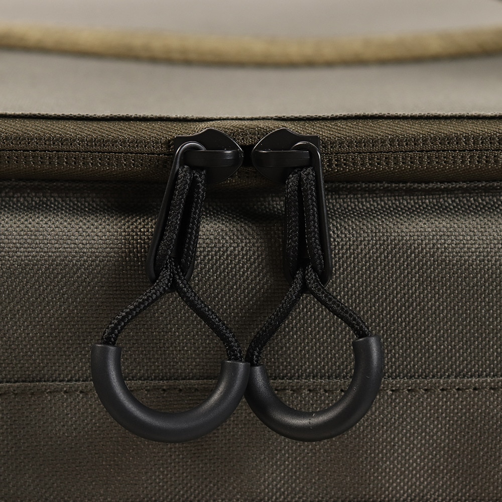 ホールアース（Whole Earth） TTCソフトクーラー オリーブ 35L WE23DI97 OLIVE 保冷バッグ 軽量 アウトドア キャンプ BBQ バーベキュー 