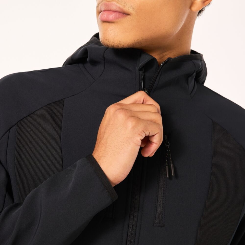 オークリー（OAKLEY）（メンズ）アウター ジャケット ラチチュード LATITUDE ARC JACKET FOA405420 ブラック USサイズ 反射 フルジップ