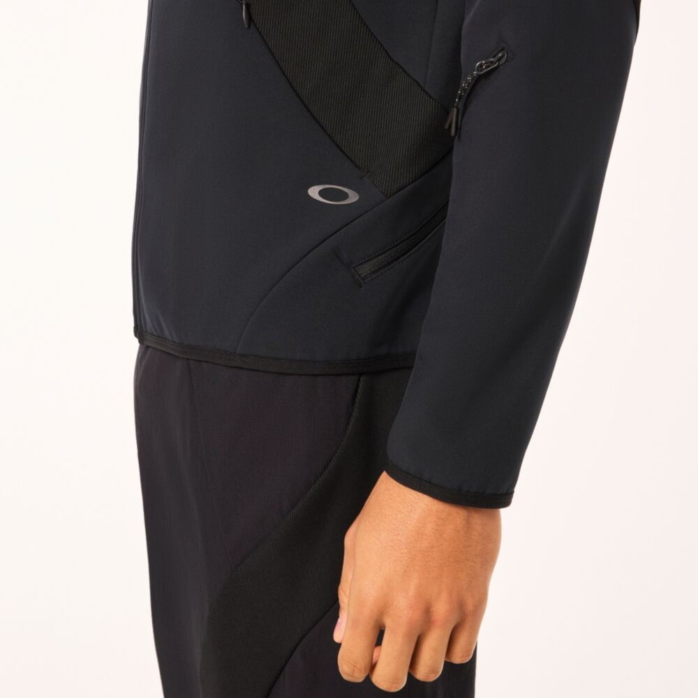 オークリー（OAKLEY）（メンズ）アウター ジャケット ラチチュード LATITUDE ARC JACKET FOA405420 ブラック USサイズ 反射 フルジップ