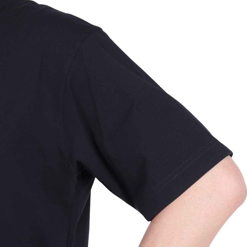 ジャックウルフスキン（JackWolfskin）（メンズ）半袖シャツ サンシェルター ベースTシャツ 5030762-6000