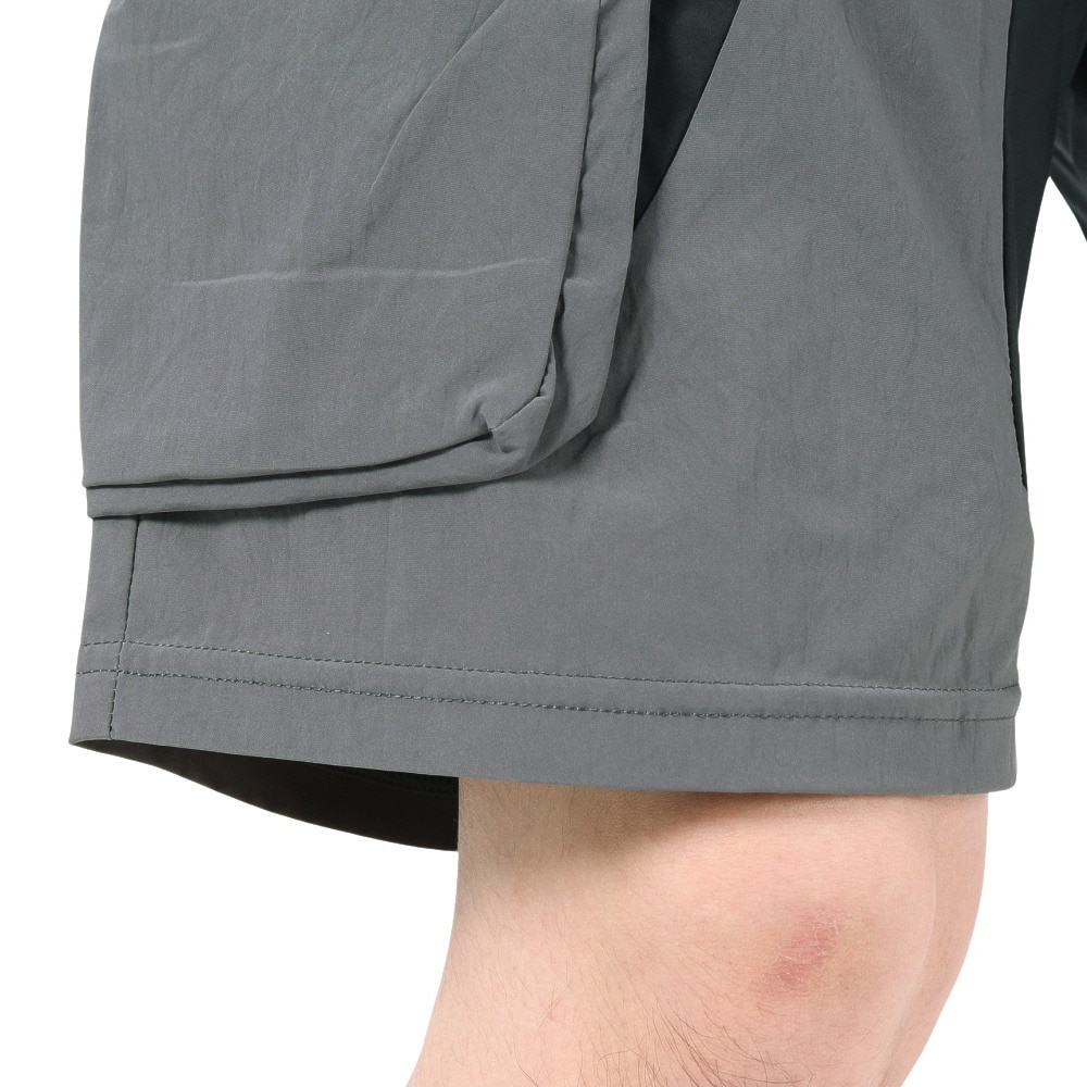 オークリー（OAKLEY）（メンズ）ショートパンツ ハーフパンツ Latitude Cargo Short ラチチュード FOA404285 グレー USサイズ 撥水