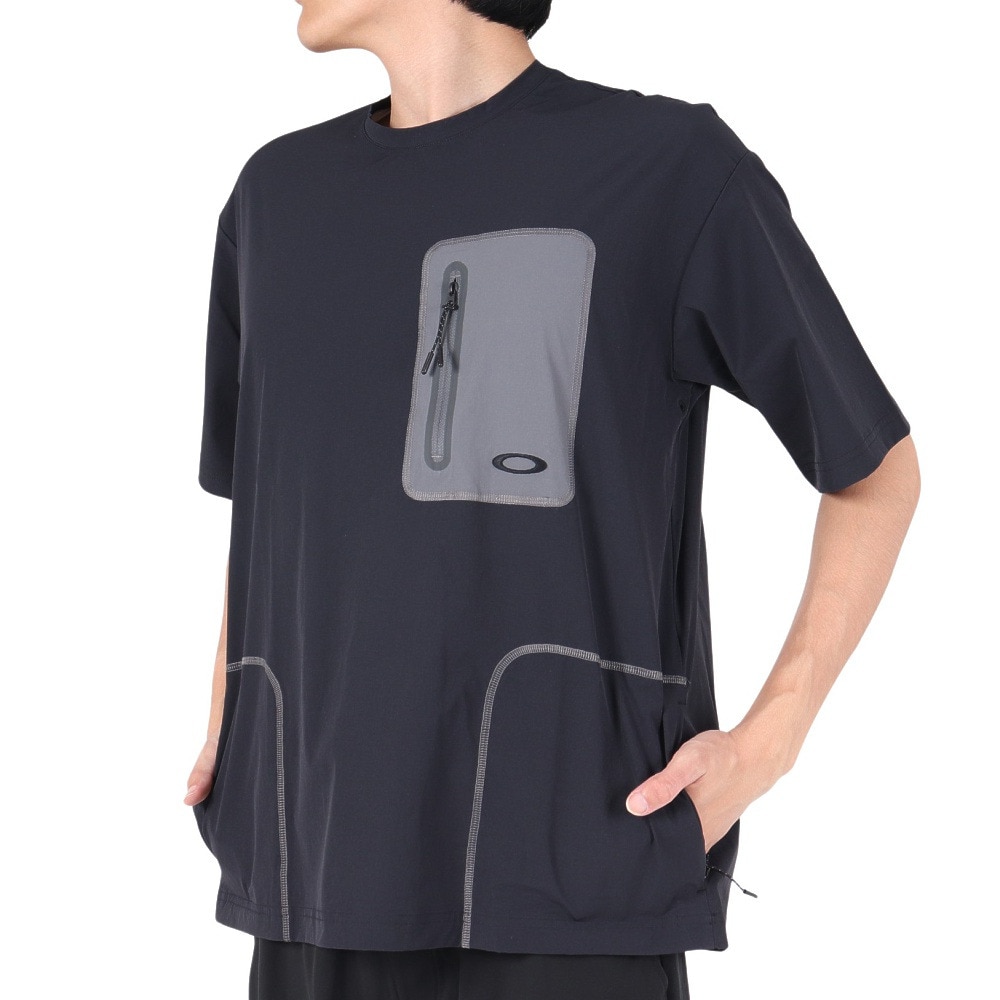 オークリー（OAKLEY）（メンズ）防水 4Way ストレッチ 半袖Tシャツ ラチチュード ユーティリティ Multi-Pocket FOA404781-02E ブラック