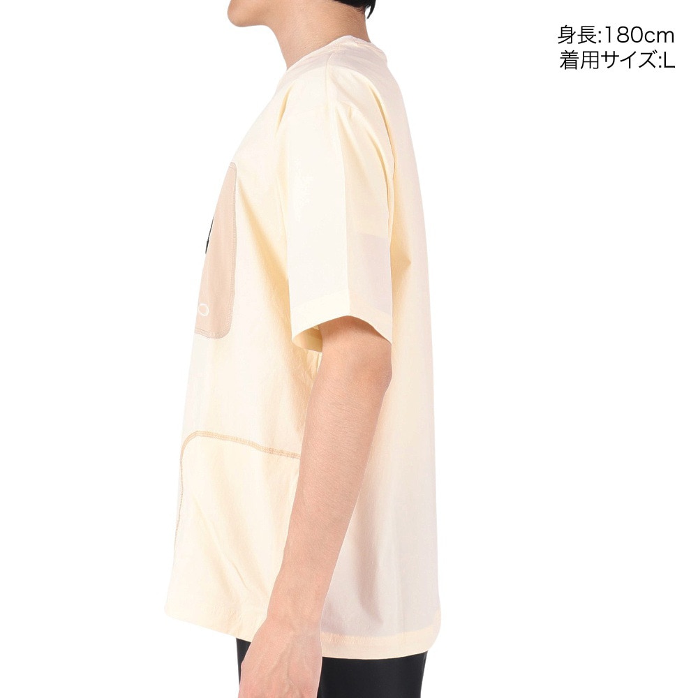 オークリー（OAKLEY）（メンズ）USサイズ 半袖 Tシャツ 防水 4Way ストレッチ 胸ポケット ラチチュード ユーティリティ Multi-Pocket FOA404781