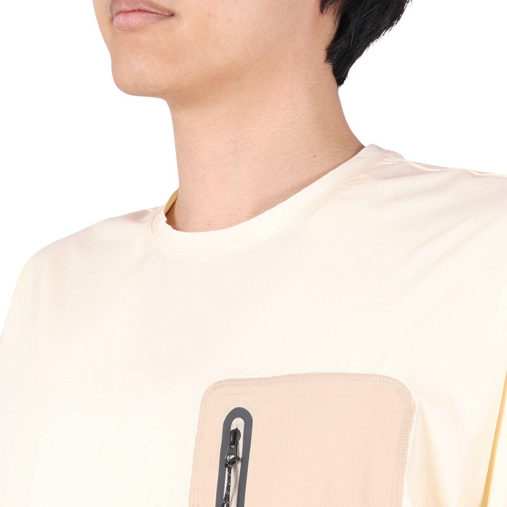 オークリー（OAKLEY）（メンズ）USサイズ 半袖 Tシャツ 防水 4Way ストレッチ 胸ポケット ラチチュード ユーティリティ Multi-Pocket FOA404781