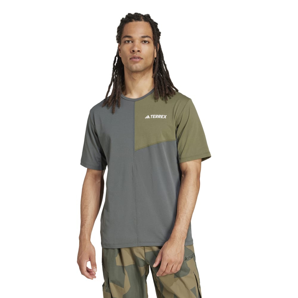 アディダス（adidas）（メンズ）テレックス マルチ クライマクール半袖Tシャツ KUG74-JE0395