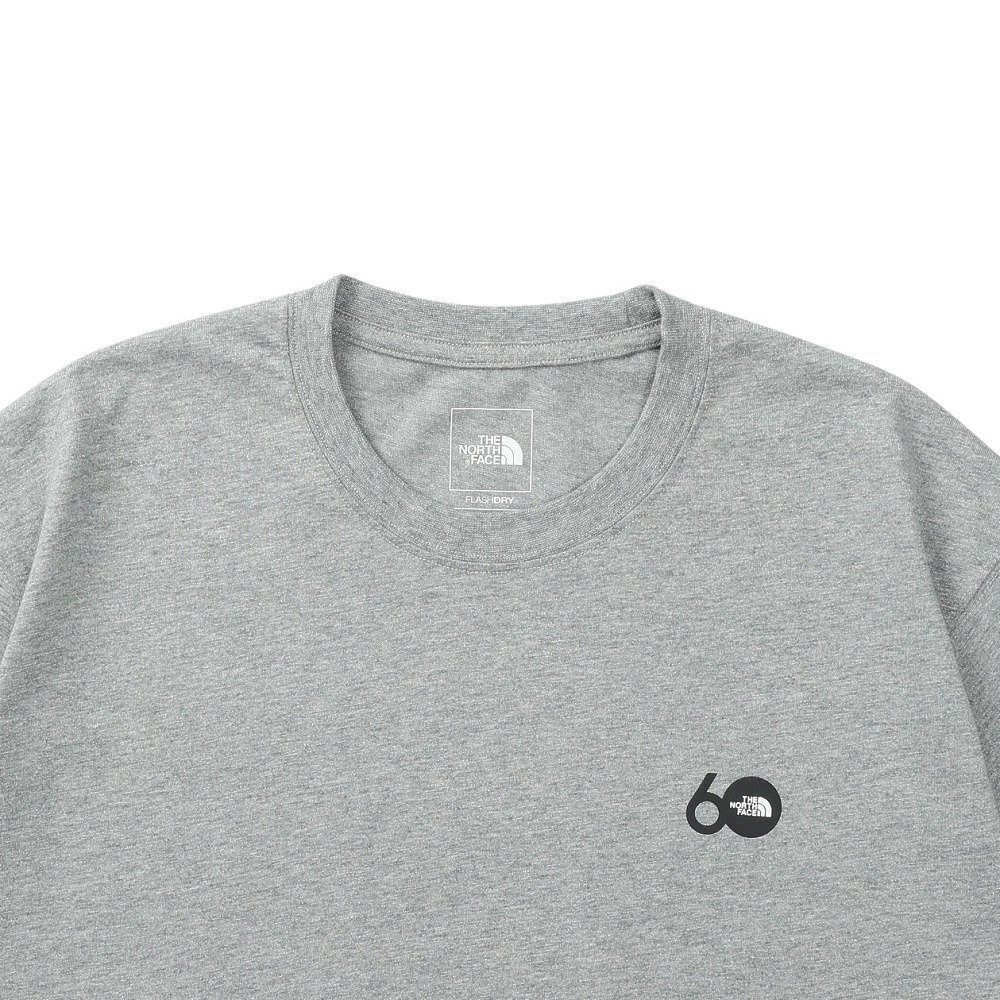 ショートスリーブ 60th グラフィックロゴTシャツ NT82646 Z 3