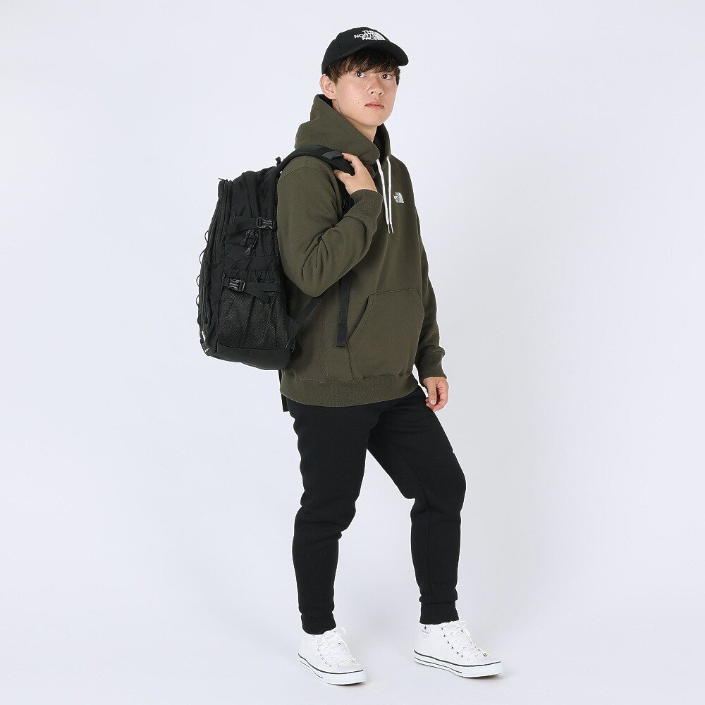 ノースフェイス（THE NORTH FACE）（メンズ、レディース）パーカー スウェット スクエアロゴフーディ NT62338 NT カーキ