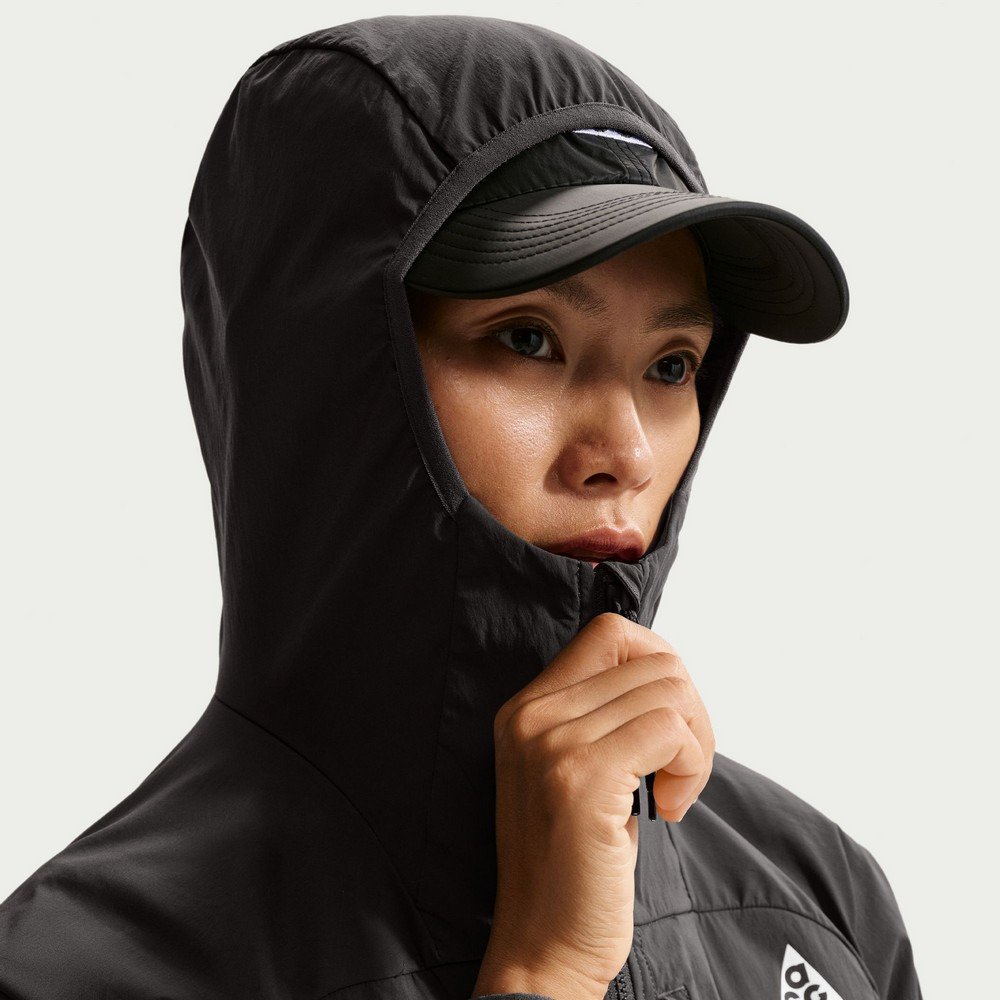ナイキ（NIKE）（レディース）アウター UVプロテクション ジャケット