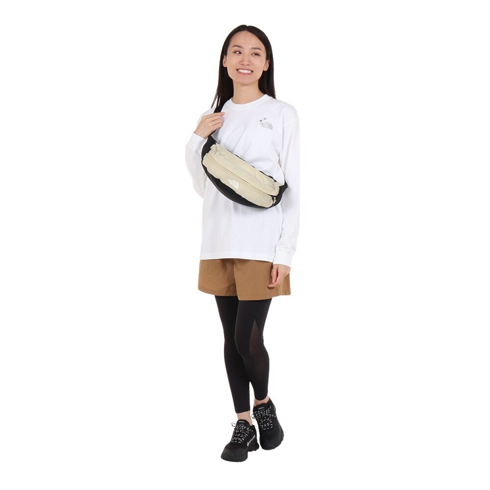 ノースフェイス（THE NORTH FACE）（レディース）長袖Tシャツ ロンT ロングスリーブ フラワーロゴ NT82332 W ホワイト