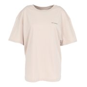 ベージュ