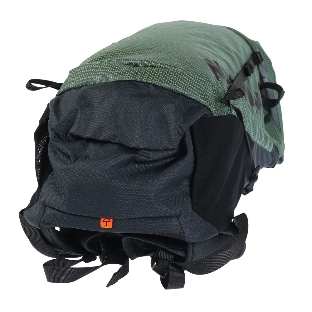 マムート　レインカバー付バックパック(28-35L登山・旅向け)