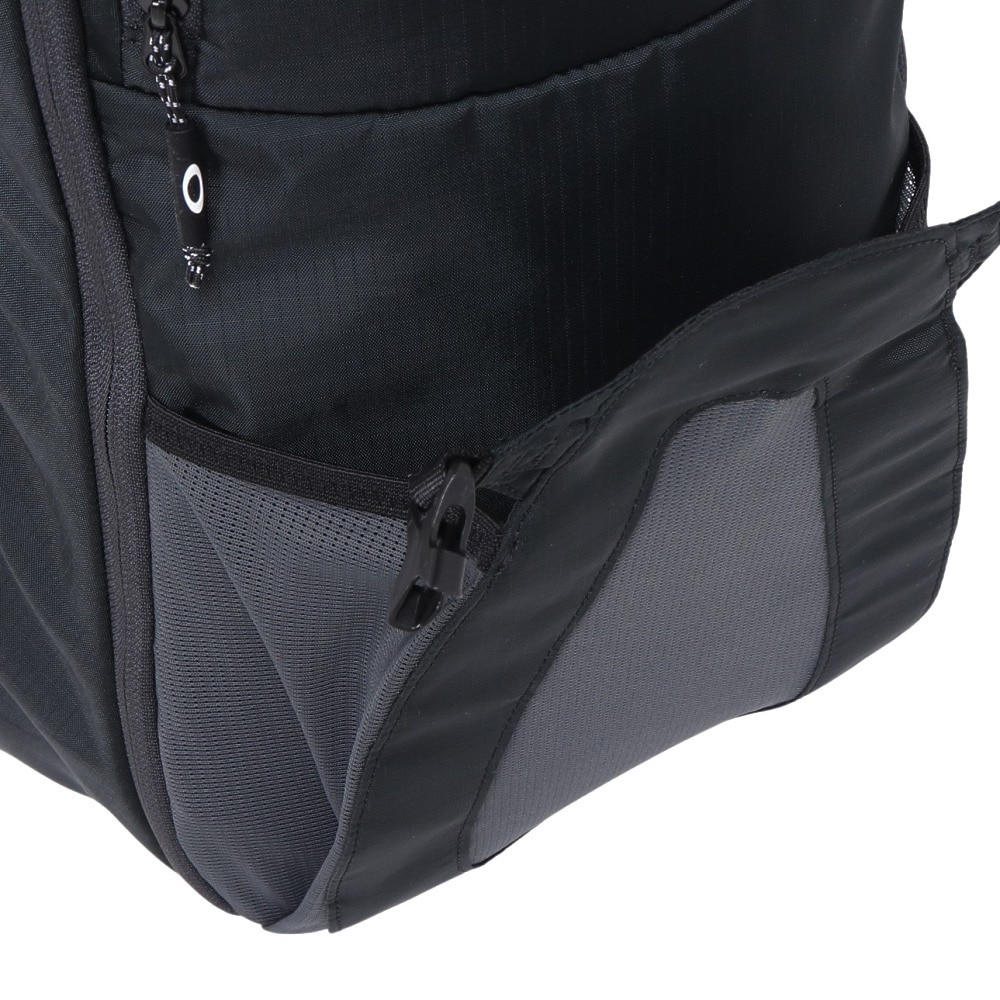 オークリー（OAKLEY）（メンズ、レディース）リュック バッグ SEEKER TRAVERSE FOS901475-02E ブラック 13L ハイドレーションパック付き 