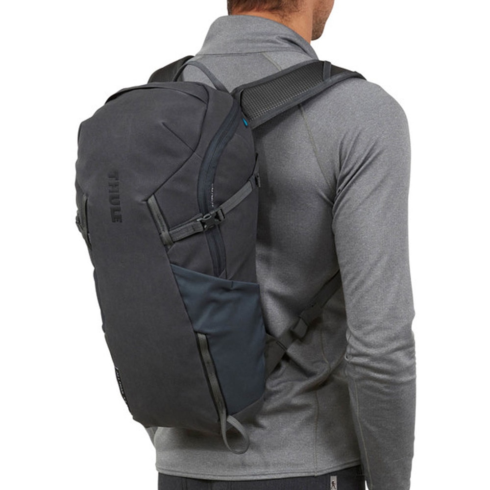 スーリー（THULE）（メンズ、レディース）バックパック リュック 登山 ハイキング AllTrail X 15L 3204127 Obsidian
