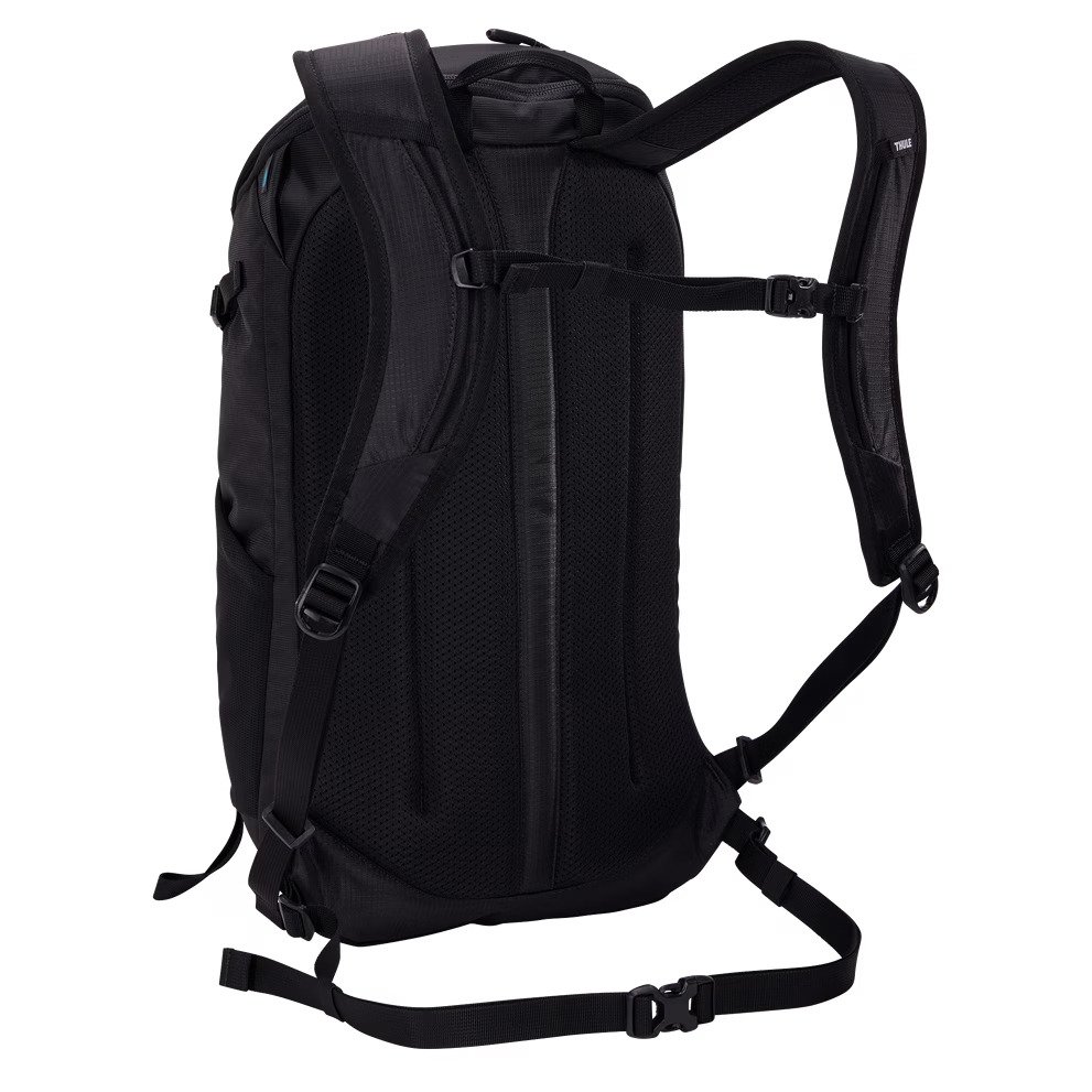 スーリー（THULE）（メンズ、レディース）バックパック リュック 登山 ハイキング Thule AllTrail 18L 3205085 Black