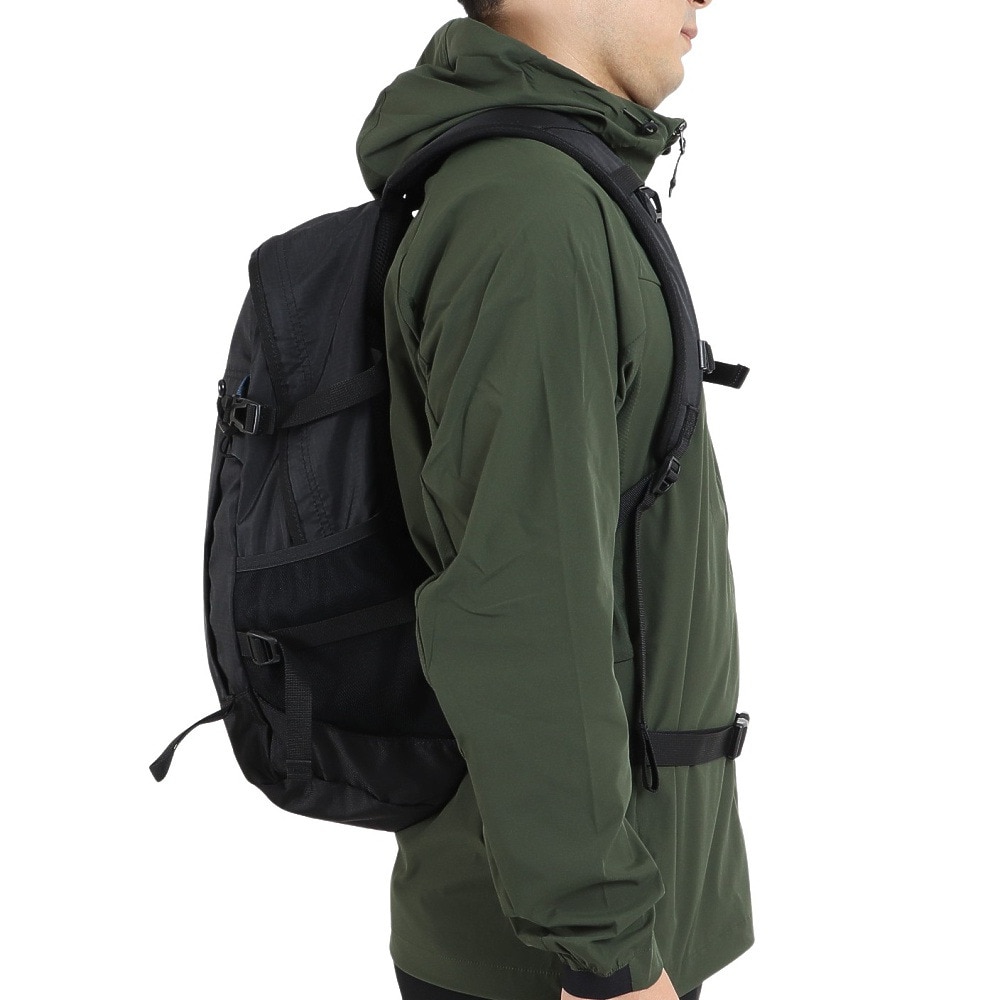 ホールアース（Whole Earth） リュック 25L バックパック WES17F04-9002 BLK バッグ レインカバー付き 防水カバー 自転車通勤 通学 登山