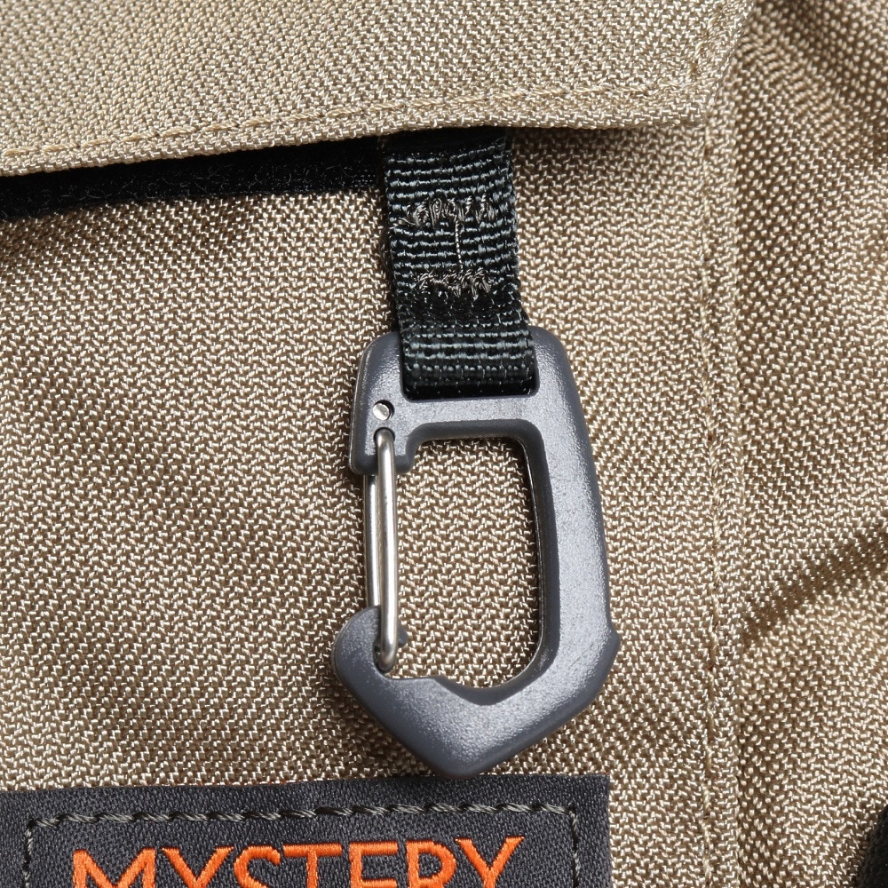 ミステリーランチ（Mystery Ranch）（メンズ、レディース）ショルダーバッグ ディストリクト2 Hummus 19761508030000 2L ベージュ