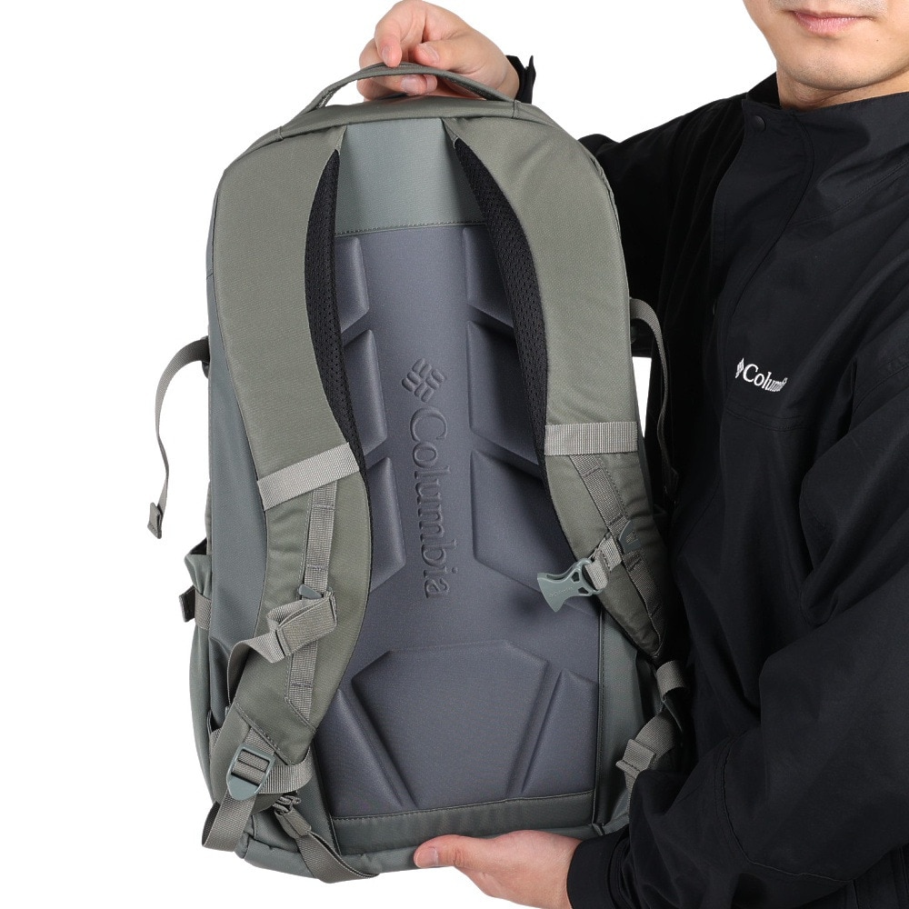 コロンビア（Columbia）（メンズ、レディース）チェストベルト分離可 バッグ リュック ペッパーロック30L バックパック PU8471 049  30L グレー 通勤 通学 はっ水 PCポケット付