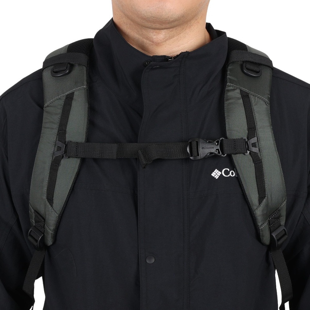 コロンビア（Columbia）（メンズ、レディース）チェストベルト分離可 バッグ リュック パナシーア33L バックパック PU8584 326 グレー はっ水 軽量 ビジネス 通勤 通学 大容量