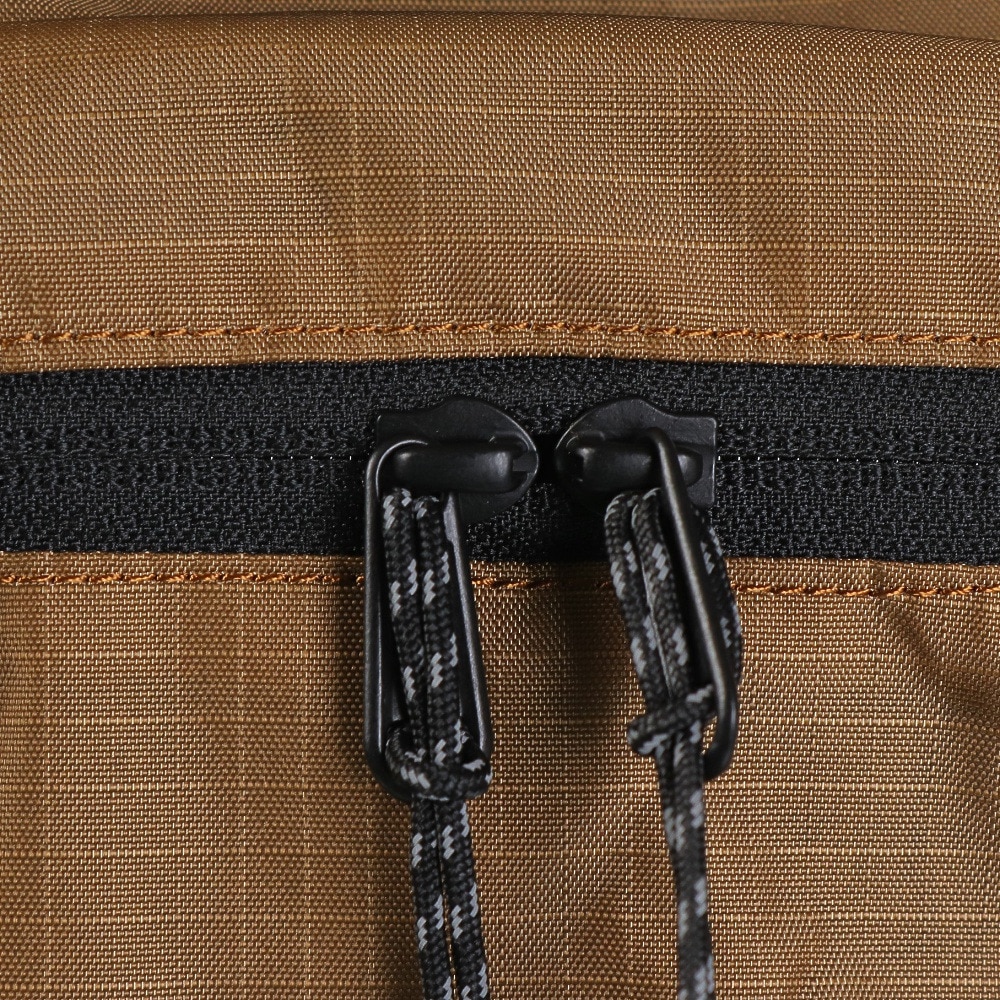 ジャックウルフスキン（JackWolfskin）（メンズ、レディース）バッグ リュック バックパック JP FL HIKER SACK V2 2011611-5164 ブラウン 24.5L