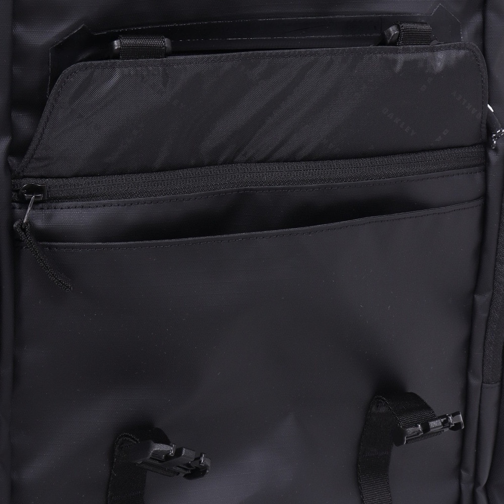 オークリー（OAKLEY）（メンズ、レディース）バッグ リュック ROAD TRIP TERRAIN FOS901338-02E ブラック 25L 耐久性 ビジネス 